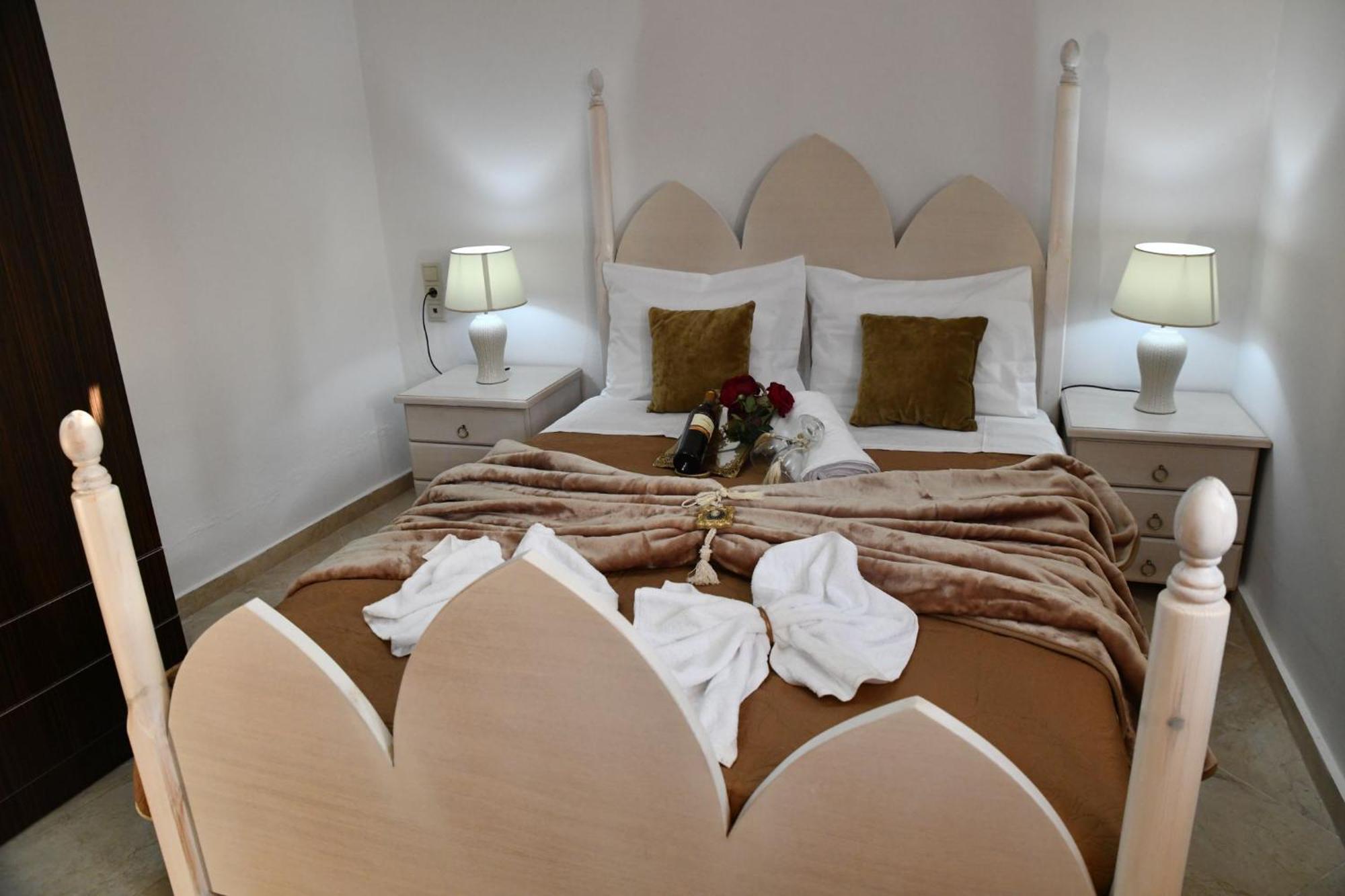 Kleopatra Apartment Kamilari Bagian luar foto